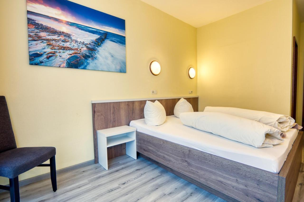 Hotel Kiebitz An Der Ostsee Бергеренде-Ретвіш Екстер'єр фото