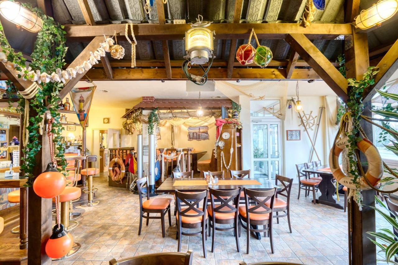 Hotel Kiebitz An Der Ostsee Бергеренде-Ретвіш Екстер'єр фото