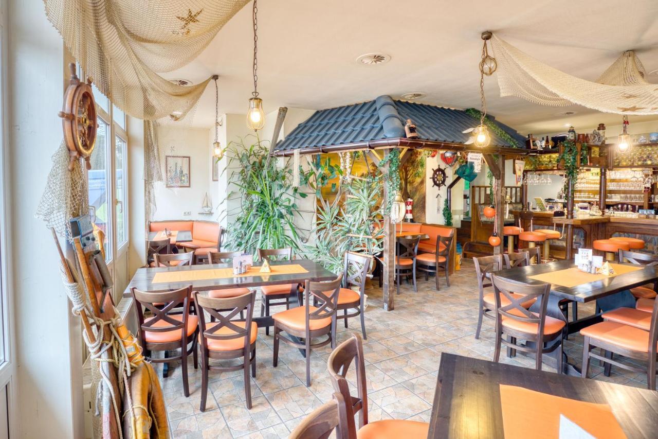 Hotel Kiebitz An Der Ostsee Бергеренде-Ретвіш Екстер'єр фото
